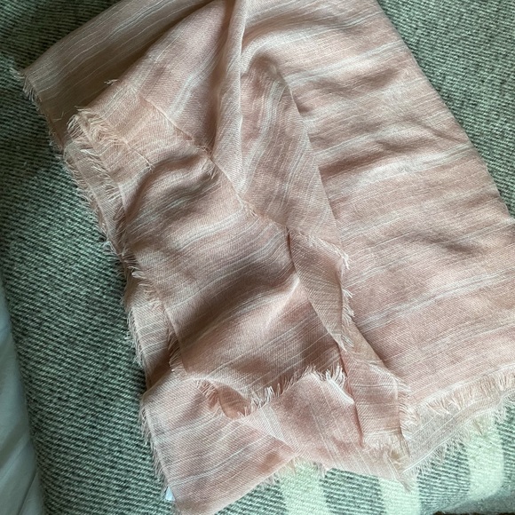 GAP woven scarf - Picture 3 of 4